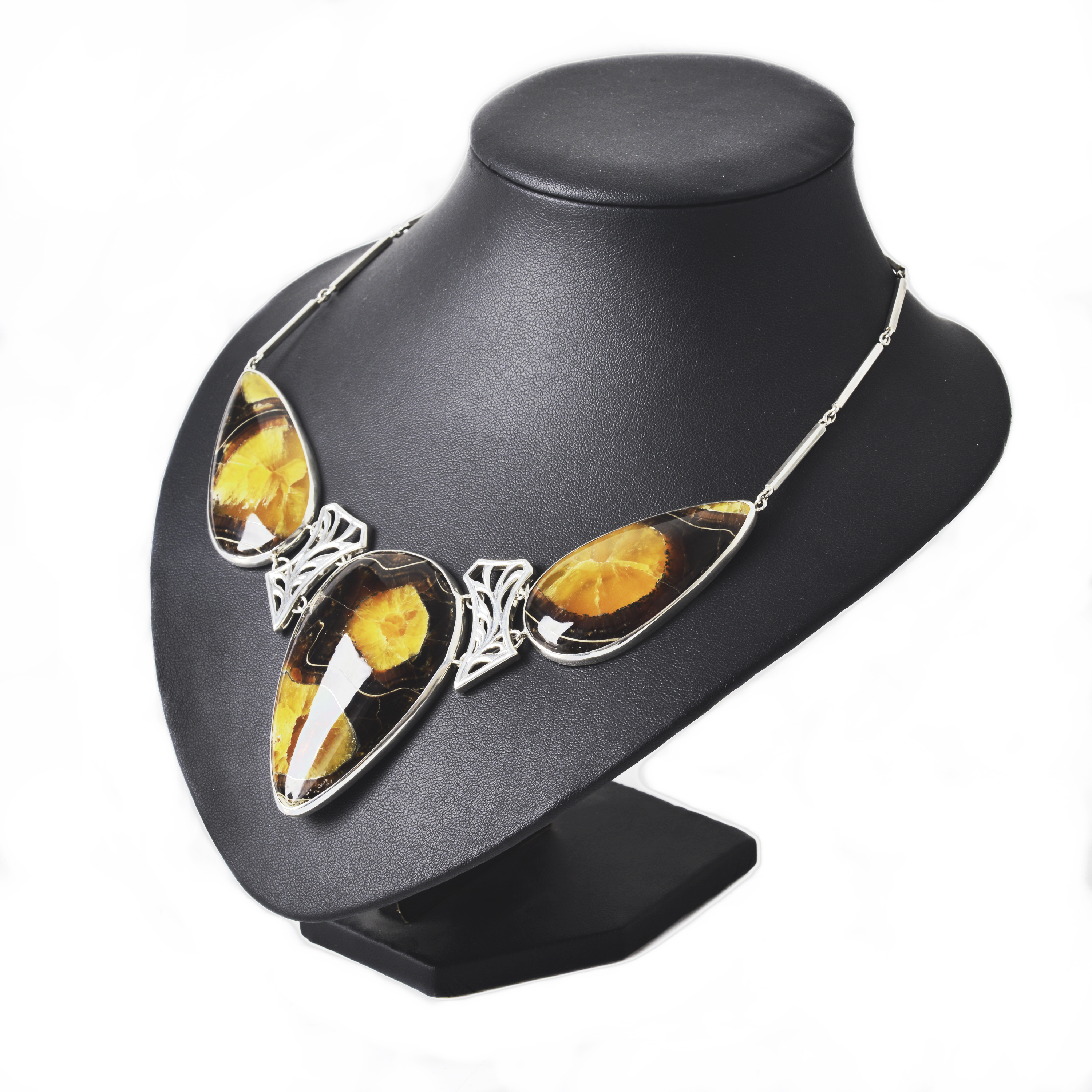 Колье авторское из камня Симбирцит (нмпт)